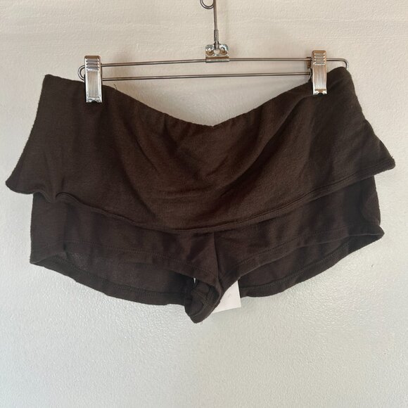 Dippin’ Daisy’s Jessie Sweater & Fold-Over Mini Shorts set - Picture 5 of 8